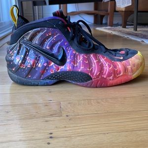 Nike Air Foamposite Pro Area 72 Asteroids